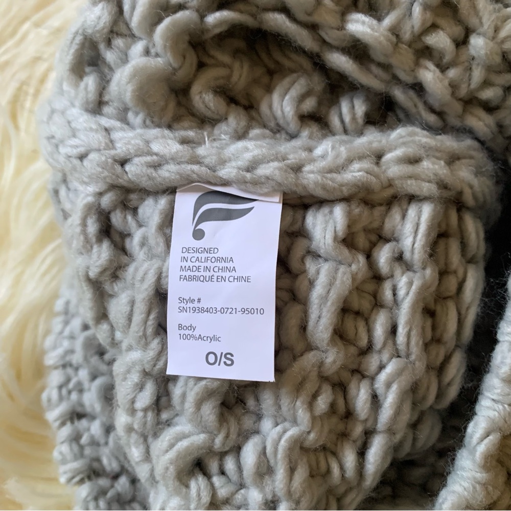 Fabletics Knitted Beanie Hat - image 5